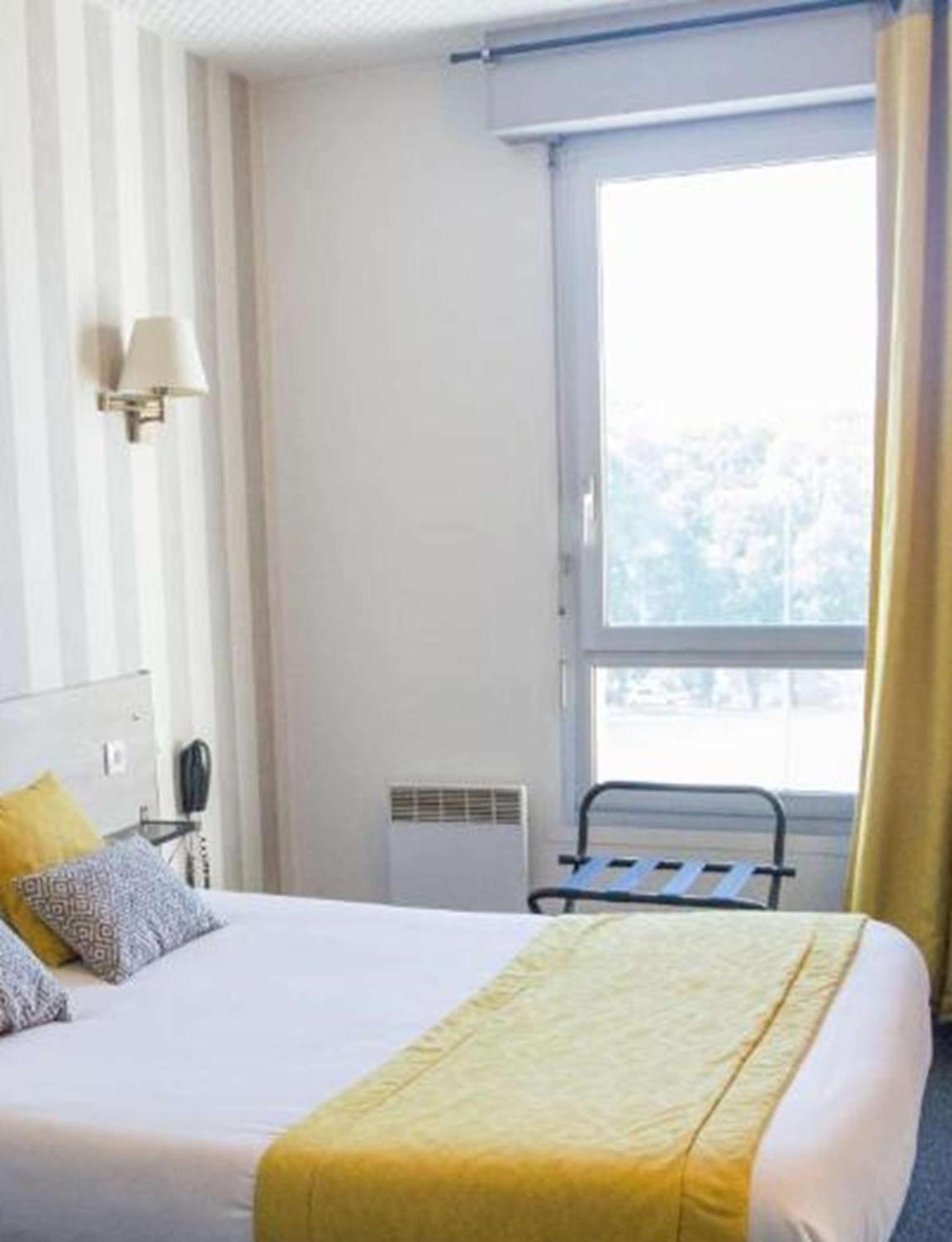 Sure Hotel By Best Western Angouleme Exterior photo